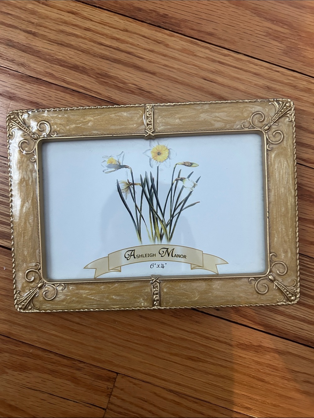 Gold Decorative Picture Frame - 6" x 4"